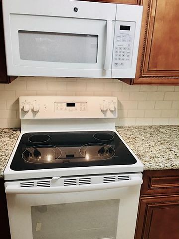 2601 Bellefontaine Street C312, Houston, TX 77025