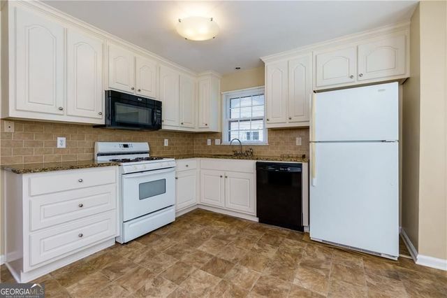 2890 Carrollton Court, Marietta, GA 30066