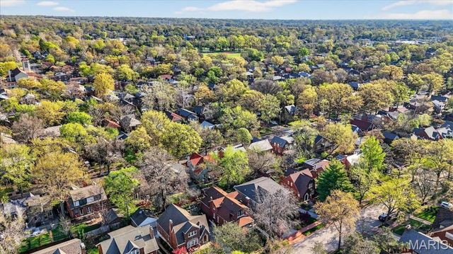 7323 Stanford Avenue, University City, MO 63130