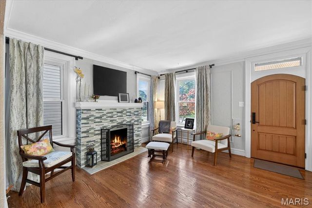 7323 Stanford Avenue, University City, MO 63130