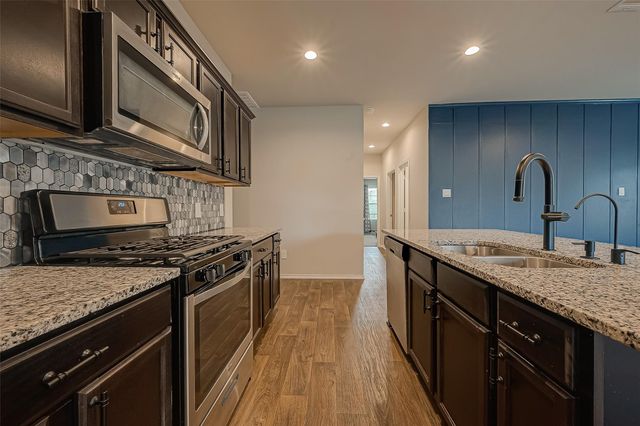 14664 Blackbrush Manor, Magnolia, TX 77354