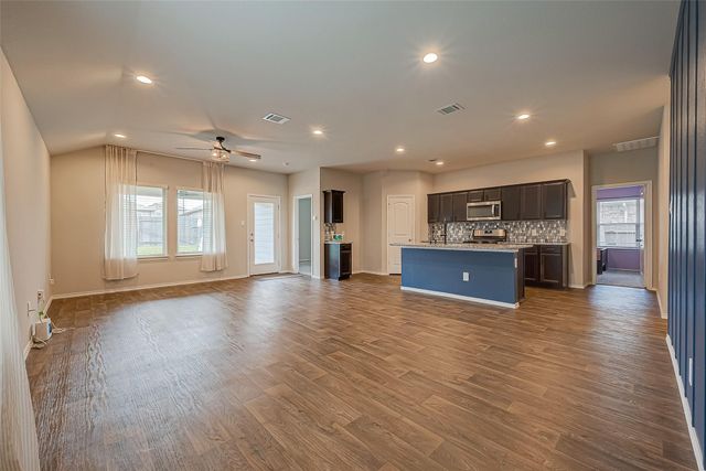 14664 Blackbrush Manor, Magnolia, TX 77354