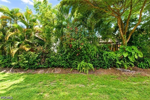 10191 Tin Maple DR 88, Estero, FL 33928
