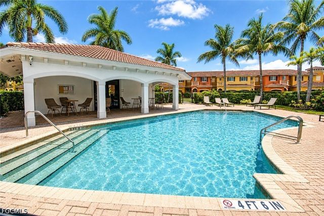 10191 Tin Maple DR 88, Estero, FL 33928