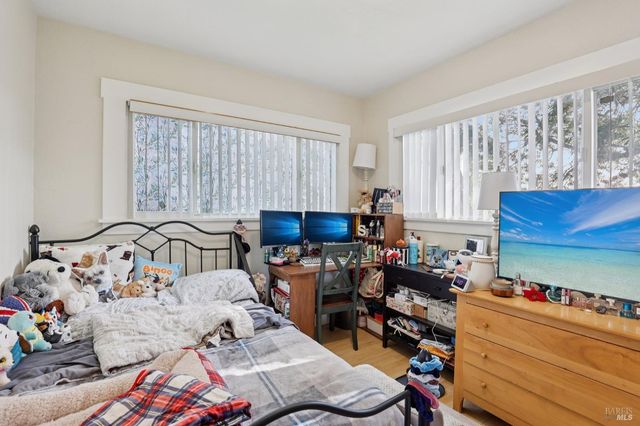 703 Capitol St, Vallejo, CA 94590