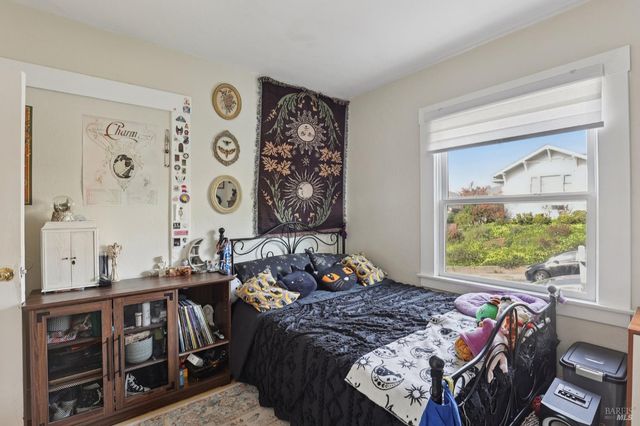 703 Capitol St, Vallejo, CA 94590