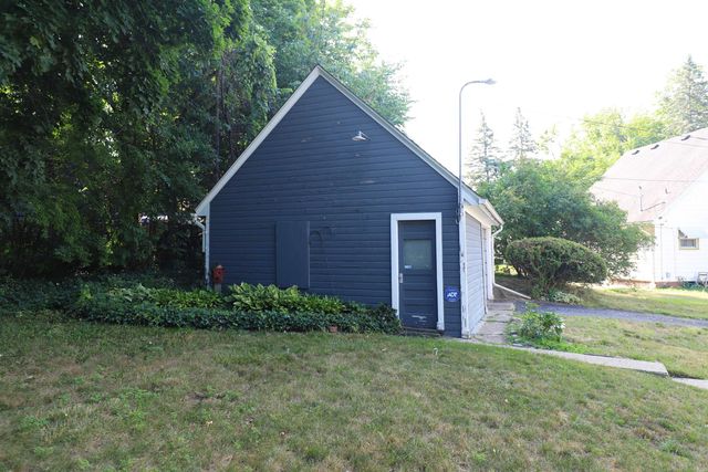502 Dougherty Place, Flint, MI 48504
