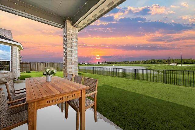 5814 Wayne Way, Rosenberg, TX 77471