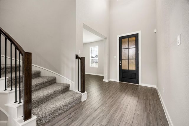 5814 Wayne Way, Rosenberg, TX 77471