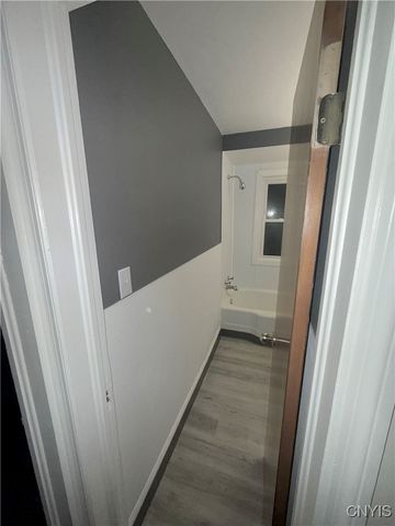 2908 Court Street, Salina, NY 13208