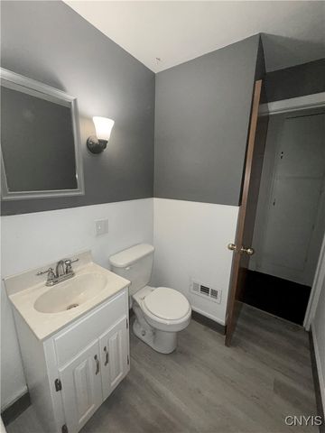 2908 Court Street, Salina, NY 13208