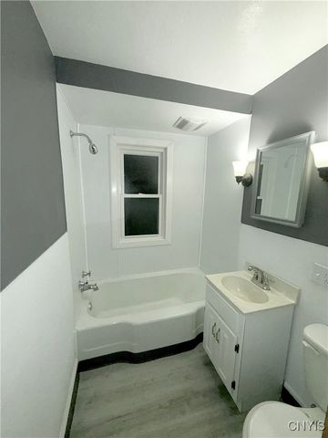 2908 Court Street, Salina, NY 13208