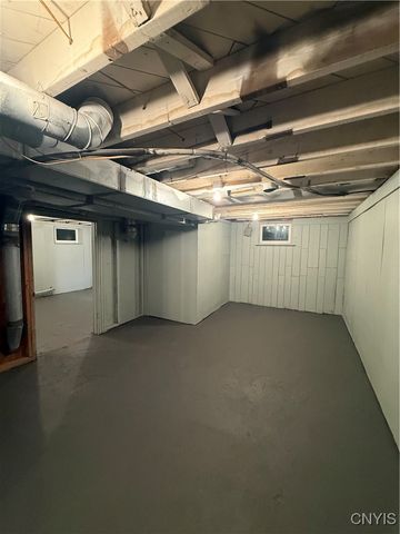 2908 Court Street, Salina, NY 13208