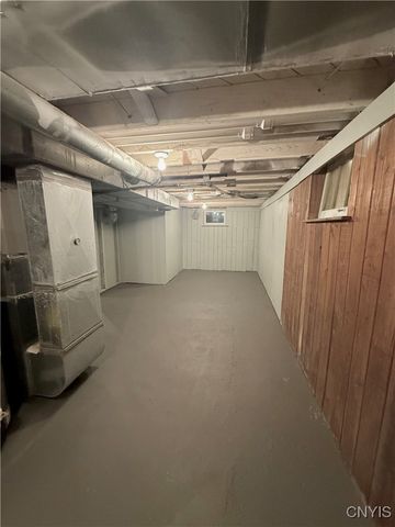 2908 Court Street, Salina, NY 13208