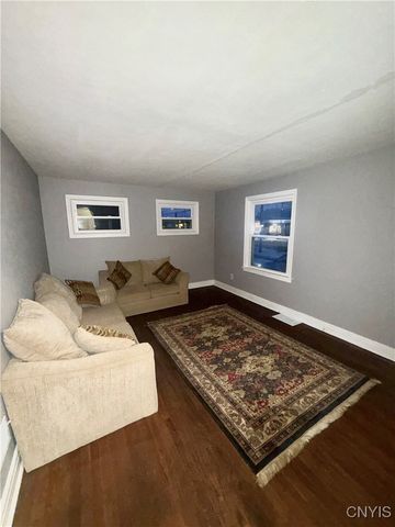 2908 Court Street, Salina, NY 13208