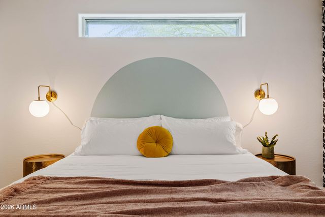 1101 E Ruth Avenue, Phoenix, AZ 85020