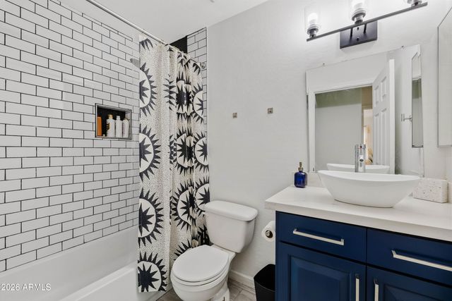 1101 E Ruth Avenue, Phoenix, AZ 85020