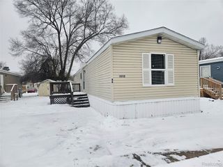 1512 Crescent lane Dr Lot#46, Flint Charter Township, MI 48532