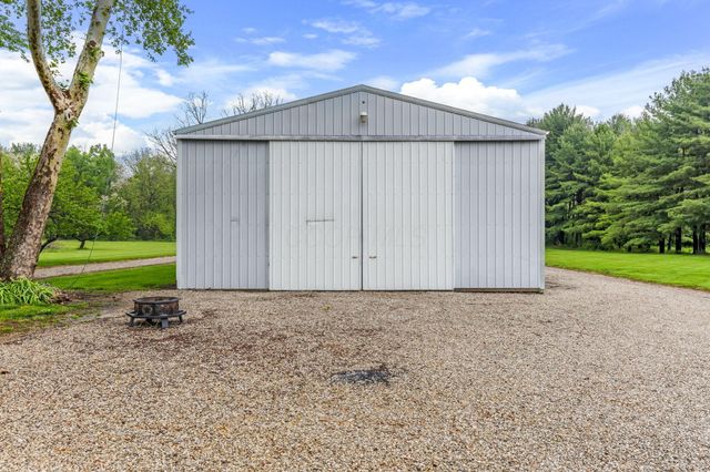 7230 Marcy Road NW, Lancaster, OH 43130