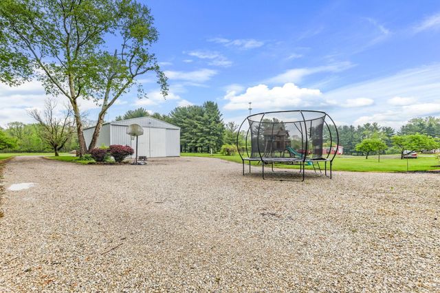7230 Marcy Road NW, Lancaster, OH 43130