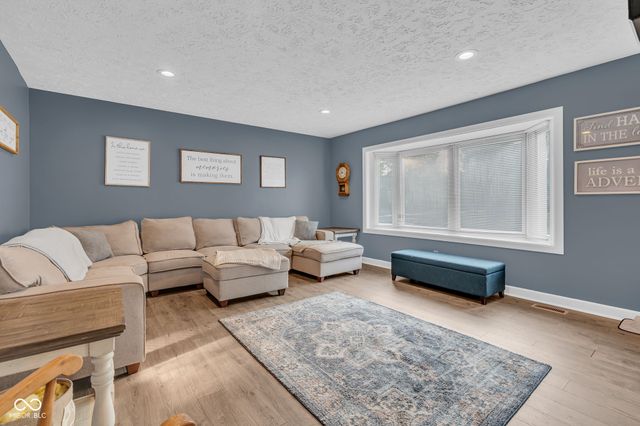 2065 Fairway Drive, Greencastle, IN 46135