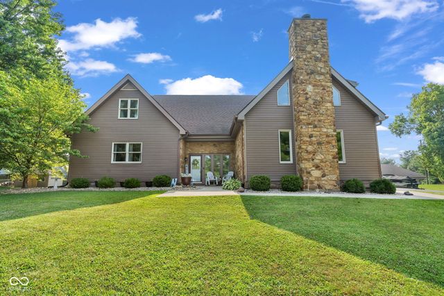 2065 Fairway Drive, Greencastle, IN 46135