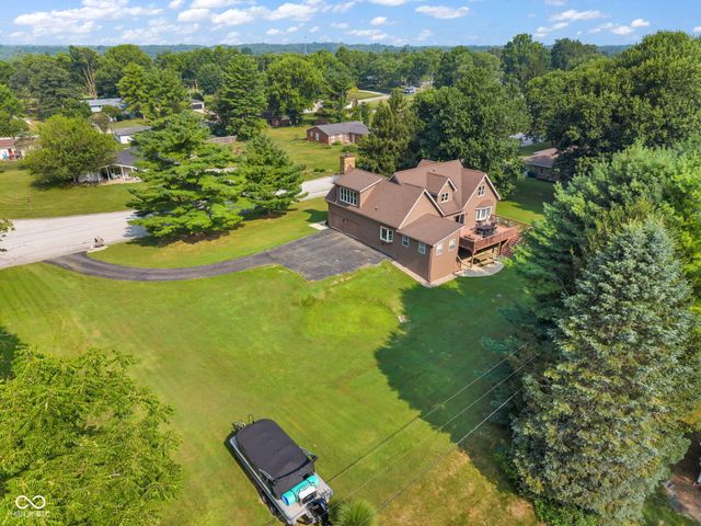 2065 Fairway Drive, Greencastle, IN 46135