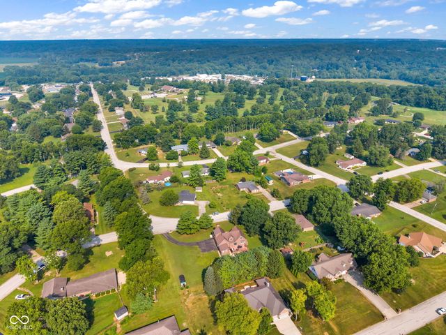 2065 Fairway Drive, Greencastle, IN 46135