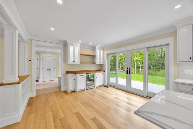 100 Spy Glass Hill Road, Cummaquid, MA 02630