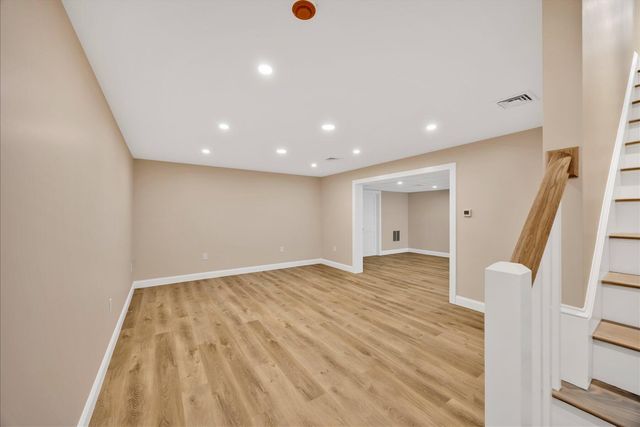 100 Spy Glass Hill Road, Cummaquid, MA 02630