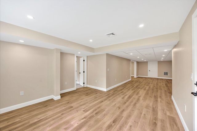 100 Spy Glass Hill Road, Cummaquid, MA 02630