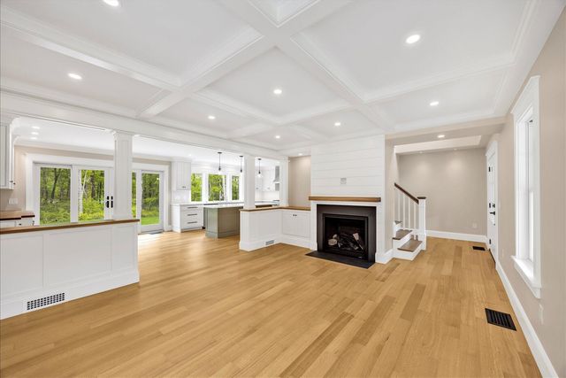 100 Spy Glass Hill Road, Cummaquid, MA 02630