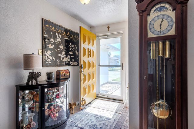 10107 Rocky Hollow Road, La Porte, TX 77571