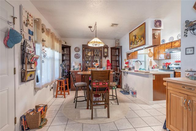 10107 Rocky Hollow Road, La Porte, TX 77571