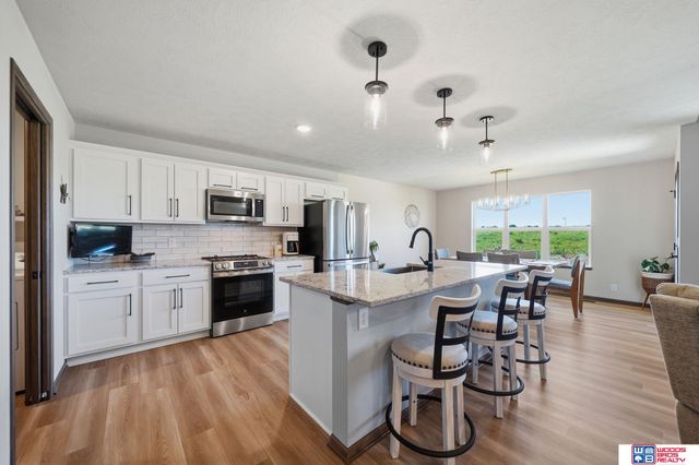 8901 Kinzie Street, Lincoln, NE 68507