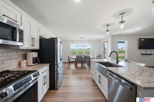 8901 Kinzie Street, Lincoln, NE 68507