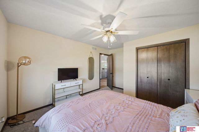 8901 Kinzie Street, Lincoln, NE 68507