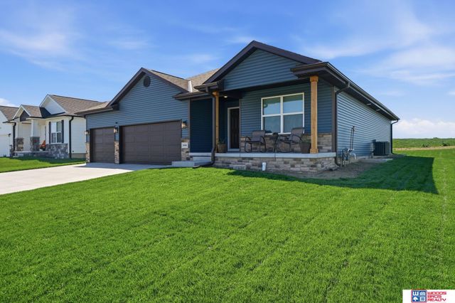8901 Kinzie Street, Lincoln, NE 68507