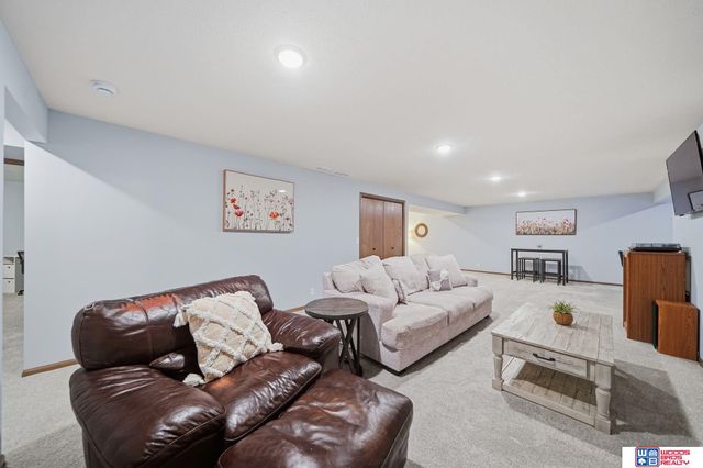 8901 Kinzie Street, Lincoln, NE 68507