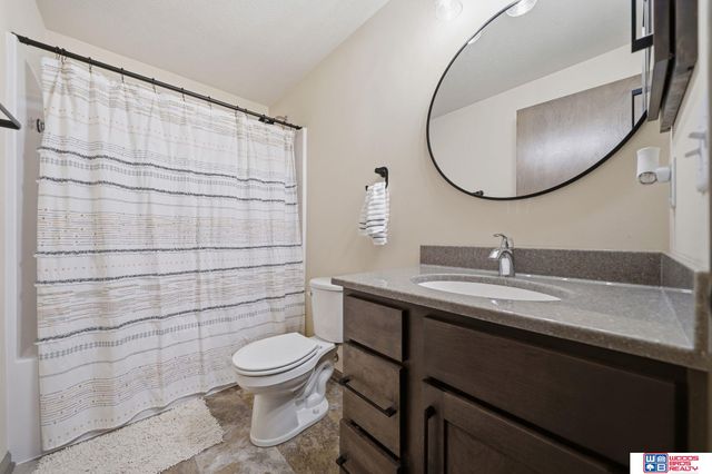 8901 Kinzie Street, Lincoln, NE 68507