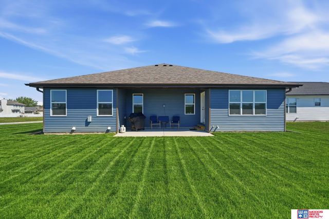 8901 Kinzie Street, Lincoln, NE 68507