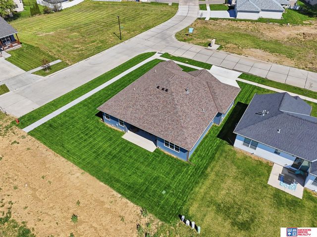 8901 Kinzie Street, Lincoln, NE 68507
