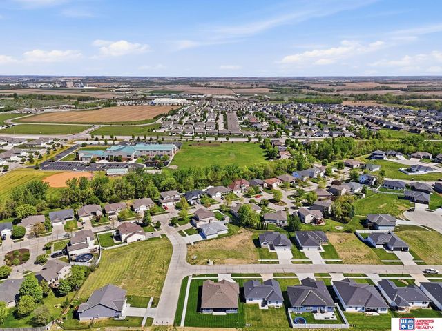 8901 Kinzie Street, Lincoln, NE 68507