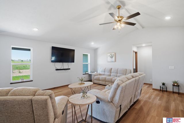 8901 Kinzie Street, Lincoln, NE 68507