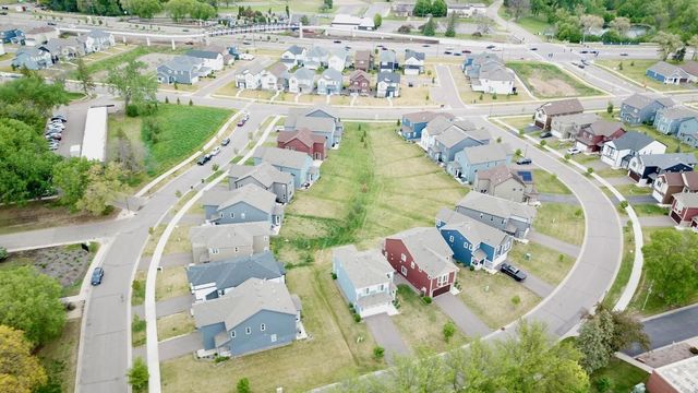 9923 Bluebird Street NW, Coon Rapids, MN 55433