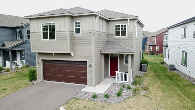 9923 Bluebird Street NW, Coon Rapids, MN 55433