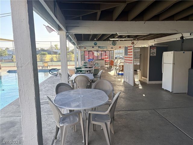 5107 Royal Avenue 235, Las Vegas, NV 89103
