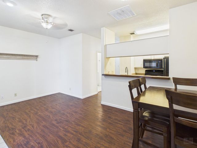 2905 Swisher ST 207, Austin, TX 78705