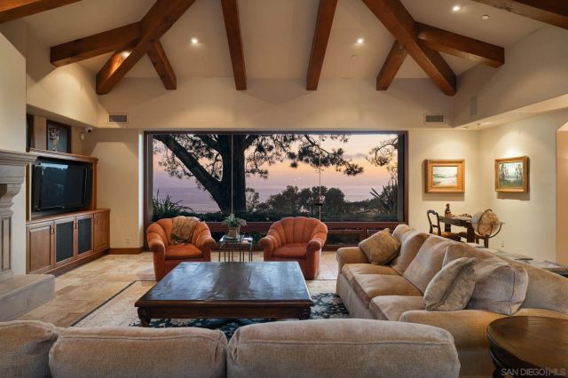 271 Ocean View Ave, Del Mar, CA 92014