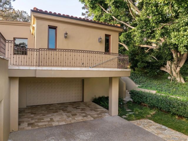 271 Ocean View Ave, Del Mar, CA 92014